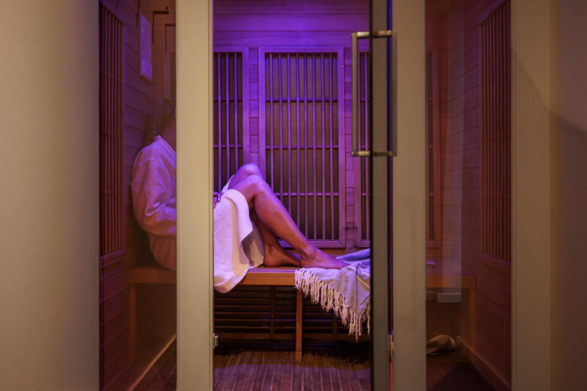 格里芬Spa酒店 伦讷 外观 照片